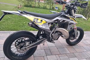 KTM SX 125 PATENTE A1