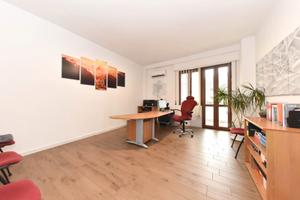 Rifinito Studio Professionale in Zona Strategica