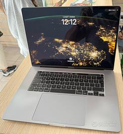 Apple MacBook Pro Retina 16"