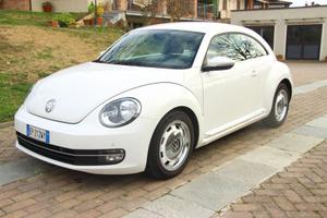 Volkswagen Maggiolino 1.6 tdi Design 105cv