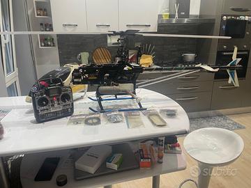 Elicottero a scoppio kyosho caliber 30 + ricambi