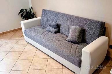 divano tre posti letto nuovo 