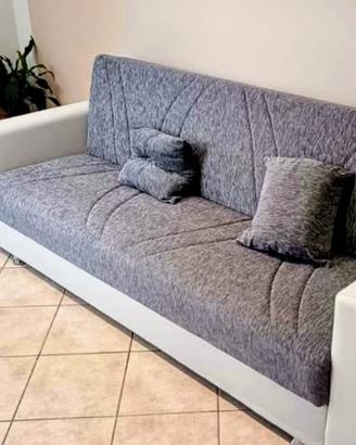 divano tre posti letto nuovo 