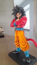 Figure in resina goku ssj4 dragonball