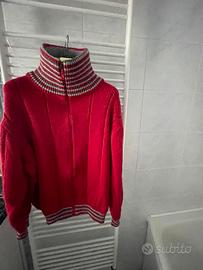 Maglione aperto con cerniera rosso