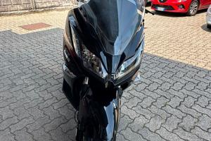Kawasaki j300 scooter anno 2015 12000km