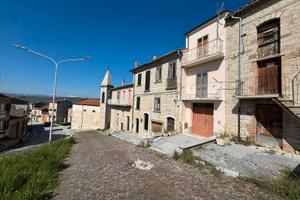 San Giovanni in Galdo-casa cielo/terra di 147mq