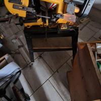 sega a nastro per materiali ferrosi