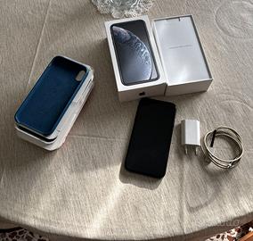 iPhone XR 64GB iOS 18 + cover originali