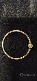 Pandora bracciale rigido stella
