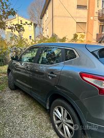 Nissan qashqai 1.5 acenta premium