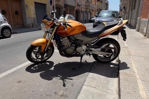 Honda hornet 600