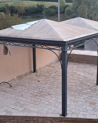 gazebo artigianale da giardino 