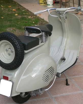 Vespa faro basso VM1T anno 1953