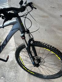 Mountain Bike Montana Vektor Arrow 2.0