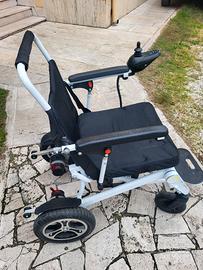 Sedia a rotelle elettrica
