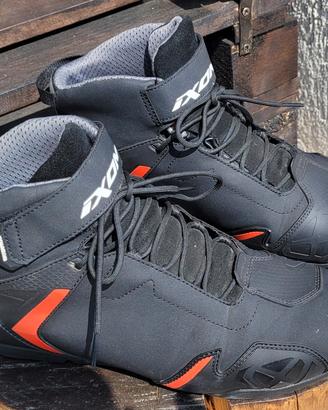 Scarpe moto ixon numero 45