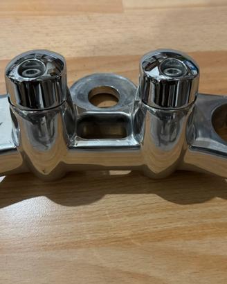 Piastra superiore forcella Harley-Davidson Dyna 09