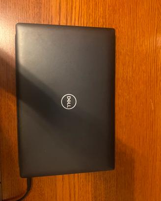 PC Portatile Dell Latitude 3301