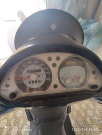 Piaggio Beverly 500 – Anno 2005