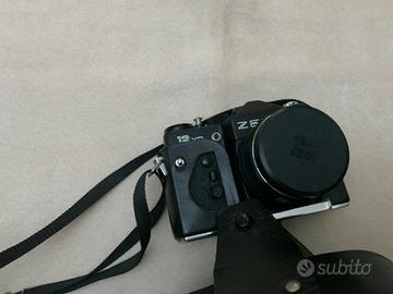 Telecamera e macchina fotografica manuale e digita