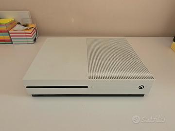 XBOX ONE S 1TB