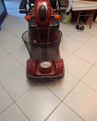 Scooter per anziani a batteria