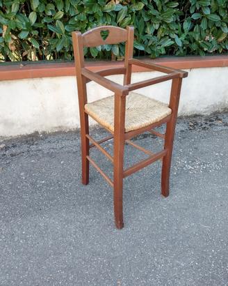seggiolone in legno