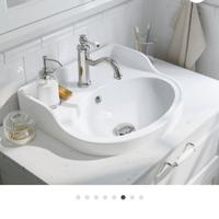 Lavabo+ mobiletto con die cassetti + mobiletto