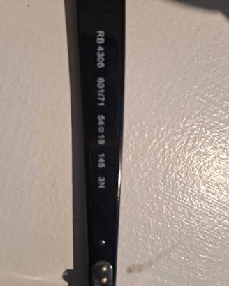 occhiali da sole raiban modello rb 4306 nero