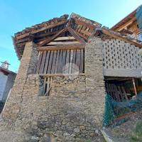 CASA SEMINDIPENDENTE A INTROD