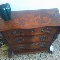 mobile antico 
