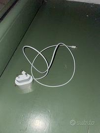 CARICATORE APPLE COMPLETO A META PREZZO