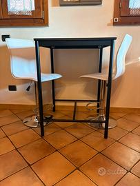 Tavolino alto + 2 sgabelli NUOVI