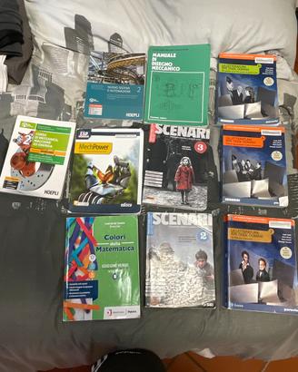 Lotto Libri scolastici ITIS