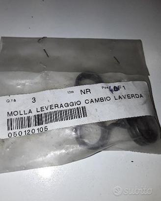 Molla leveraggio cambio laverda cod.050120105