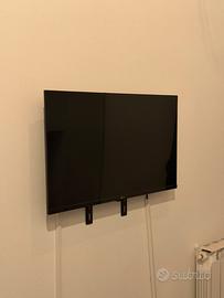 TV QBell 32 pollici full hd + staffa da parete