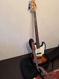 Basso Elettettrico e Aplificatore