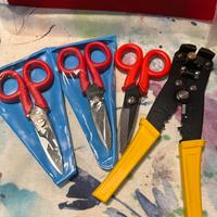 Attrezzi da elettricista.