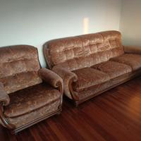 divano 3 posti e due poltrone 