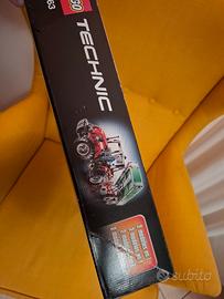 lego technics 8063 mai aperto .