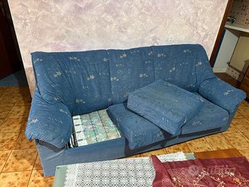 Divano tre posti letto matrimoniale