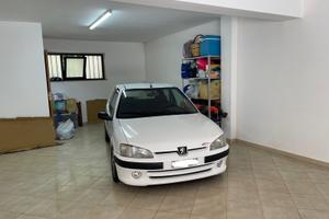 Peugeot 106 1.6 16v rallye