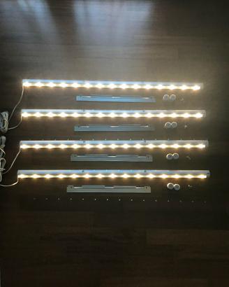 Luci led armadio Pax Ikea a sensore di movimento