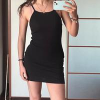 vestito nero bershka