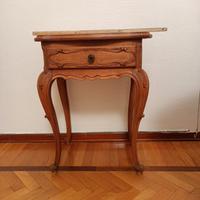 Tavolinetto e/o comodino