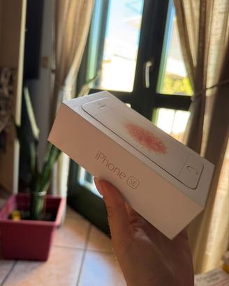 iPhone SE