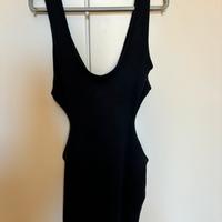 Tubino nero cut out Brandy and Melville