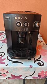 Macchina caffè delonghi Magnifica 