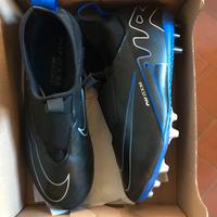 scarpe da calcetto NUOVE